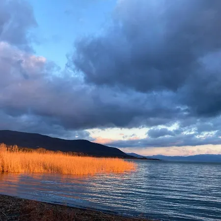 Tatil Evi Lakeside Hideaway